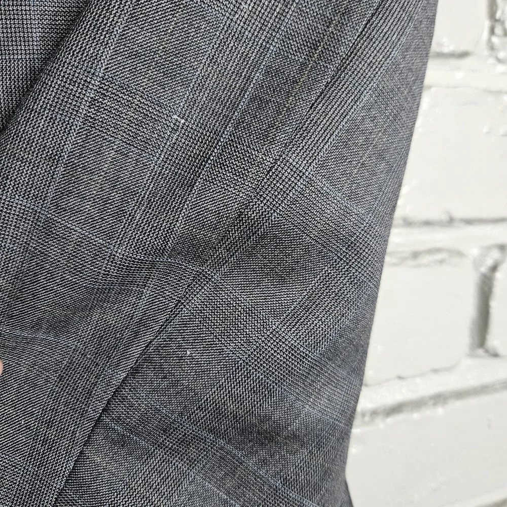 Vintage Burberry London Mens Wool‎ Suit Grey Plaid Windowpane 41R 34X30